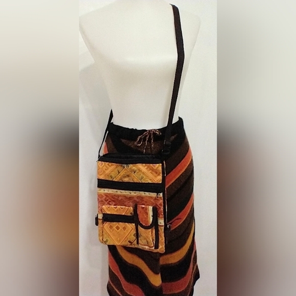 BOHO CROSSBODY SADDLE BAG NWT - Picture 2 of 5